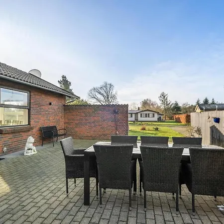 Casa vacanze In Rudkobing With Kitchen Spodsbjerg